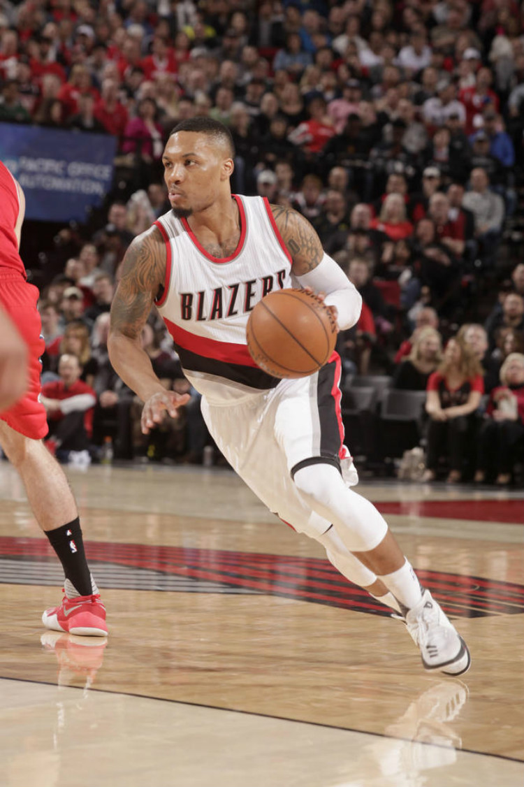 在的拉帮结 在的拉帮结